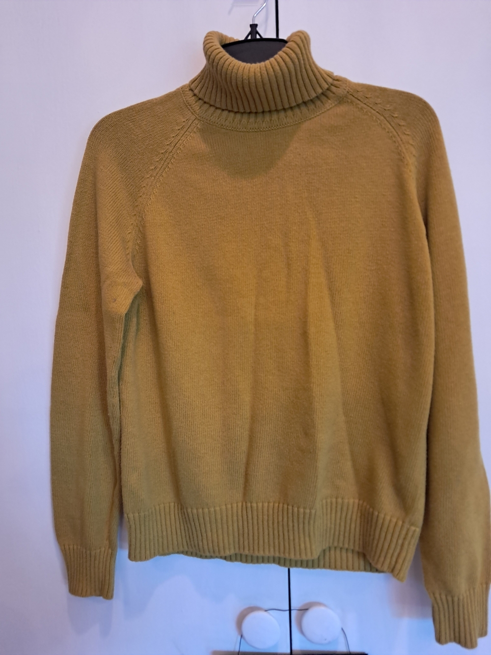 JEANNE PIERRE Women's Mustard Turtleneck Knit Sweater